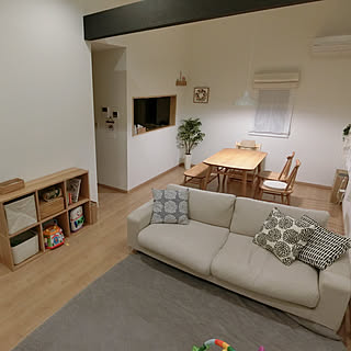 部屋全体/建売だけどオシャレハウスを目指します！/赤ちゃんのいる部屋/バーズワーズシルクスクリーン/ノルン...などのインテリア実例 - 2019-01-08 09:19:38