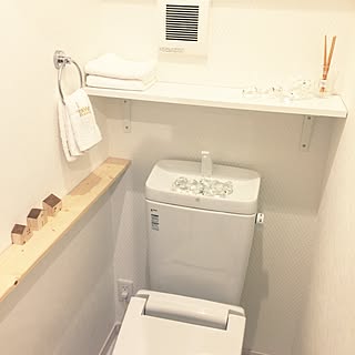 バス/トイレ/キラキラ/トイレ改造計画/いいね&フォローありがとうございます☆/おはようございます☺︎...などのインテリア実例 - 2016-10-21 09:42:37