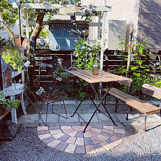 テーブルリメイク/ガーデンdiy/お茶スペース/庭作り/わたしの休日のすごし方...などのインテリア実例 - 2023-05-04 09:20:53