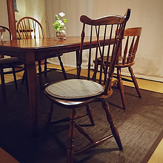 ① 北欧レトロ タイヘイ 無垢材 木製ウインザーチェア ダイニング