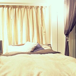 ベッド周り/IKEA照明/クッション/bed/カーテン...などのインテリア実例 - 2013-02-23 08:05:29