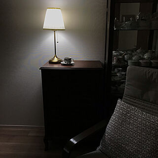 artek/ブラックパラティッシ/IKEAの椅子/キュリオケース/寝室の照明...などのインテリア実例 - 2019-09-09 15:47:13