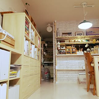 部屋全体/タイル貼りDIY/手作り棚♡/IKEA/300円SHOP...などのインテリア実例 - 2016-11-30 19:26:33