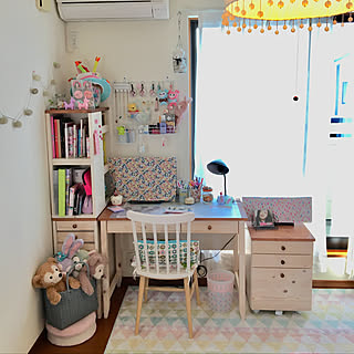 ダイソー 中学生女子の部屋の商品を使ったおしゃれなインテリア実例 Roomclip ルームクリップ