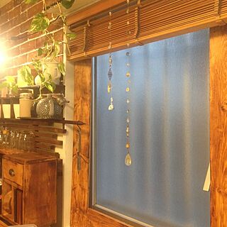 キッチン/なんちゃって窓枠/コーヒー染め板/板を炙るのインテリア実例 - 2014-03-01 17:11:21