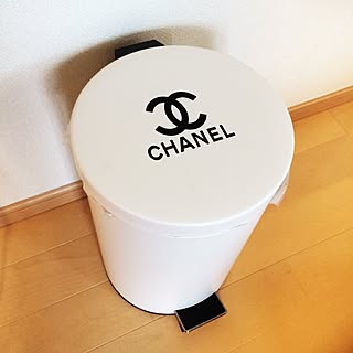 リビング/ゴミ箱/CHANEL/モノトーンのインテリア実例 - 2015-05-04 17:44:20