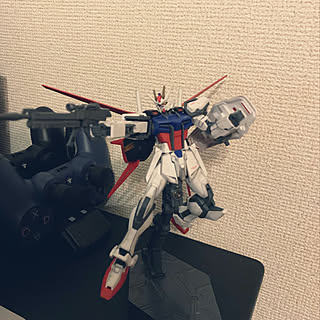 ガンプラをオシャレに飾る方法教えて のインテリア実例 Roomclip ルームクリップ
