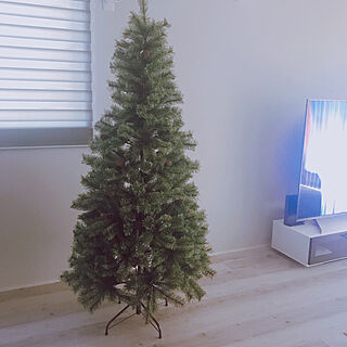 クリスマス/クリスマスツリー180cm/クリスマスツリー/ヌードツリー/海外インテリア好き...などのインテリア実例 - 2020-11-19 17:14:25