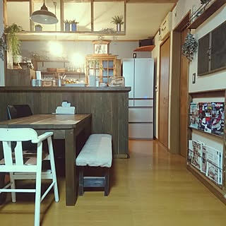 部屋全体/カフェ風に憧れる。/いなざうるす屋さん/ダイニングテーブルdiy/窓枠DIY...などのインテリア実例 - 2017-07-09 23:25:05