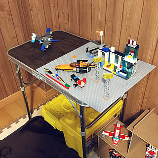 机/LEGO/腰壁DIY/木目柄シート/壁紙DIY...などのインテリア実例 - 2018-11-26 12:13:39