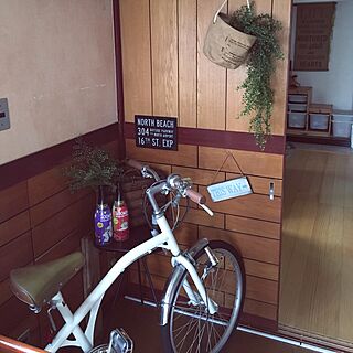玄関/入り口/フェイクグリーン/自転車/築40年のインテリア実例 - 2016-09-14 09:28:00