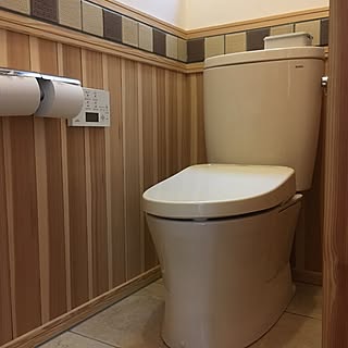 バス/トイレ/タイルの床/タイル/トイレシートボックス/工具箱...などのインテリア実例 - 2017-07-09 22:18:51