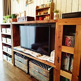 棚/テレビ台/板壁棚DIY/テレビ台DIY/引き出し風...などのインテリア実例 - 2015-10-05 08:43:13