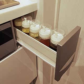 ダイソー 調味料入れのおしゃれなアレンジ 飾り方のインテリア実例 Roomclip ルームクリップ