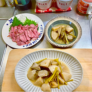 煮物は三温糖を使ってます/おうち時間/孫バカです◡̈⃝︎⋆︎* ◡̈⃝︎⋆︎*/閲覧ありがとう꒰୨୧꒱•͈ᴗ•͈꒰୨୧꒱/(⑅︎•ॢ◡︎•ॢ).｡*♥︎...などのインテリア実例 - 2021-12-03 22:46:21