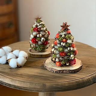 クリスマス 松ぼっくりツリーのインテリア実例 Roomclip ルームクリップ