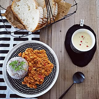 机/北欧雑貨/おうちカフェ/食器/観葉植物...などのインテリア実例 - 2016-04-04 14:22:16