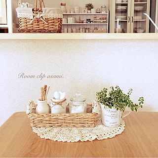 机/お気に入りのもの/かごの入れ物/セリア/建売だけどオシャレハウスを目指します！のインテリア実例 - 2015-06-04 11:53:48