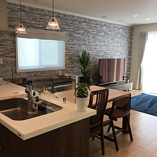 観葉植物 石目調クロスのおしゃれなアレンジ 飾り方のインテリア実例 Roomclip ルームクリップ