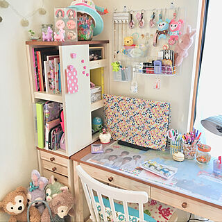 ダイソー 中学生女子の部屋の商品を使ったおしゃれなインテリア実例 Roomclip ルームクリップ