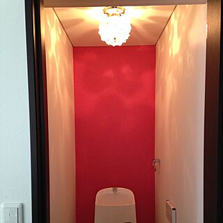 バス/トイレ/照明/二階トイレ/アクセントクロス ピンクのインテリア実例 - 2016-09-20 22:32:14