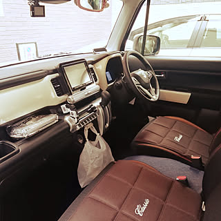 カーインテリア しまむらクッションのインテリア実例 Roomclip ルームクリップ