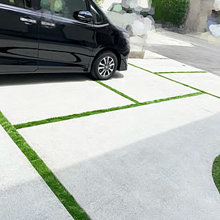 駐車場 駐車場目地のおしゃれなインテリアコーディネート レイアウトの実例 Roomclip ルームクリップ