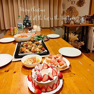 部屋全体/クリスマス/手作りケーキ/シフォンケーキ/シフォンケーキ手作り...などのインテリア実例 - 2023-12-28 07:01:36