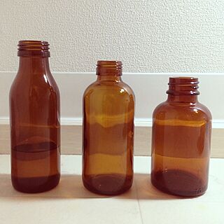 空き瓶/茶色い瓶/似ている物を並べたいのインテリア実例 - 2013-11-18 17:47:58
