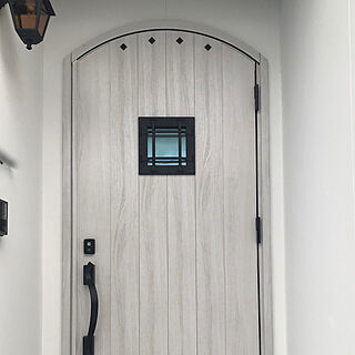 北欧/アーチ型/玄関ドア/わが家のドア/玄関/入り口のインテリア実例 - 2022-01-23 00:14:20