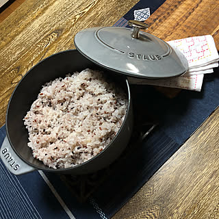 お気に入り♡/グレー/ココハンL/ストウブ/STAUB ココット de ごはん L...などのインテリア実例 - 2019-08-29 16:15:31