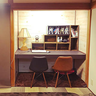机 レトロのおしゃれなインテリア・部屋・家具の実例 ｜ RoomClip 
