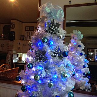 リビング/クリスマスツリー/ホワイトがグレーに⁈/雑貨のインテリア実例 - 2014-11-27 11:22:42