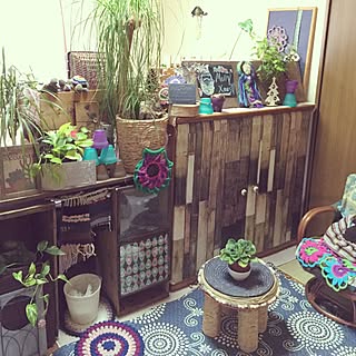 ベッド周り/観葉植物/棚板リメイク/kyooonさんの作品♡/セリアリメイクシート...などのインテリア実例 - 2016-11-13 07:16:02