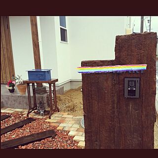 玄関/入り口/DIY/手作り/枕木の門柱/ポスト...などのインテリア実例 - 2015-01-08 20:51:19