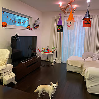 IKEAのソファー/ハロウィン/ジャンパルー/アイリスオーヤマのテレビ台/セリア...などのインテリア実例 - 2021-09-30 16:18:58