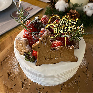 ピックはセリア/ハーブは自家製/クッキーはお気に入りの焼き菓子屋さん/クリスマスケーキ手作り/クリスマス...などのインテリア実例 - 2020-12-20 23:58:11
