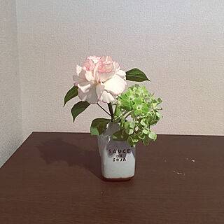 お花を飾る/お花のある暮らし/花瓶の代用品/醤油入れのインテリア実例 - 2020-10-18 12:30:10