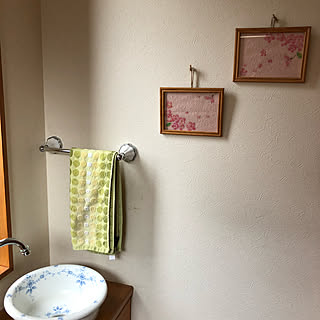 お部屋の中の桜色/桜/いいね！ありがとうございます♪/見てくれてありがとうございます♥/ダイソー...などのインテリア実例 - 2019-04-02 17:31:00