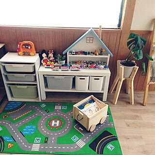 机/おもちゃコーナー/おもちゃ収納/飾り棚/DIY...などのインテリア実例 - 2021-03-15 09:03:39
