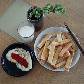 キッチン/今日の空は曇り空/晴れたらいいね。/いただきまーす！/朝ごぱん...などのインテリア実例 - 2016-06-05 07:28:19