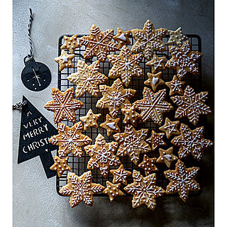 クリスマスクッキー/切り絵/雪の結晶モチーフ/型抜きクッキー/手作りクッキー...などのインテリア実例 - 2021-11-11 14:55:49