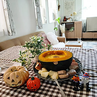 机/ハロウィン/かぼちゃ/チーズフォンデュ/炊飯器で作りました♪...などのインテリア実例 - 2022-10-31 20:04:54