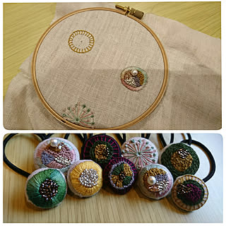 机/新しいこと/刺繍枠/刺繍初心者/くるみボタンヘアゴム...などのインテリア実例 - 2020-09-11 23:07:58