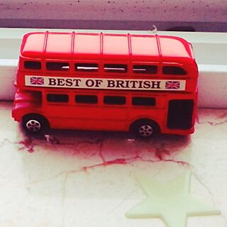 ベッド周り/ロンドンバス雑貨のインテリア実例 - 2014-05-31 17:22:29