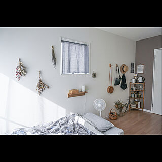 ベッド周り/壁に付けられる家具/シンプル/IKEA/北欧雑貨...などのインテリア実例 - 2018-08-10 08:25:51