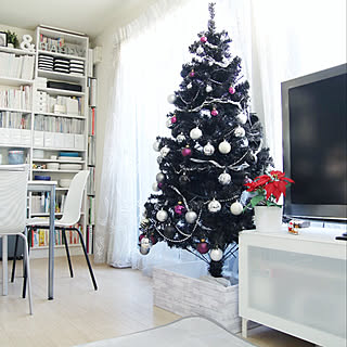 リビング/クリスマス/子供と暮らす。/狭いスペースを生かしたい/シンプルな部屋が好き...などのインテリア実例 - 2018-12-25 22:53:52