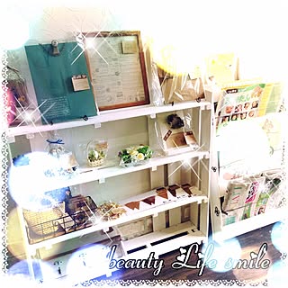 棚/ハンドメイド雑貨/フラワーアレンジ♥︎/フェイクフラワー/セリアのフレームで♪...などのインテリア実例 - 2015-04-17 12:06:07