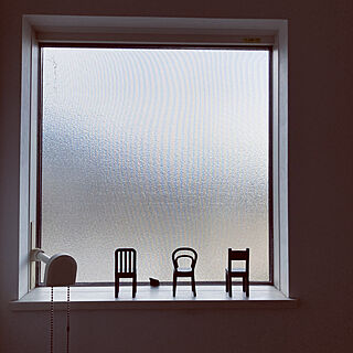 IKEAの椅子フック/IKEA/階段上の窓/壁/天井/椅子型フックのインテリア実例 - 2021-01-26 18:49:10
