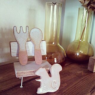棚/chapiちゃん♡/handmade椅子/アンティークな瓶？/素敵便♡のインテリア実例 - 2013-09-26 11:29:50